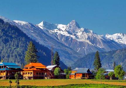 Amritsar to Jammu (Approx. 5-6 hours)