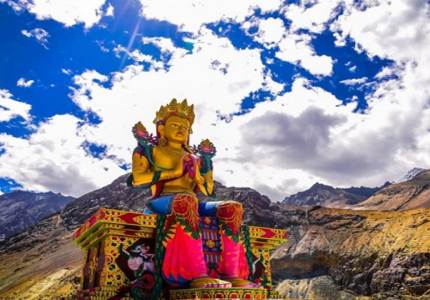 Leh to Nubra Valley via Khardung La (Approx. 5-6 hours drive)